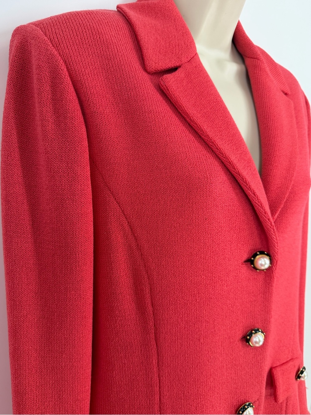 St. John Collection Coral Knit Blazer 10 Pearl Buttons Heritage Luxury Made USA - Picture 4 of 12